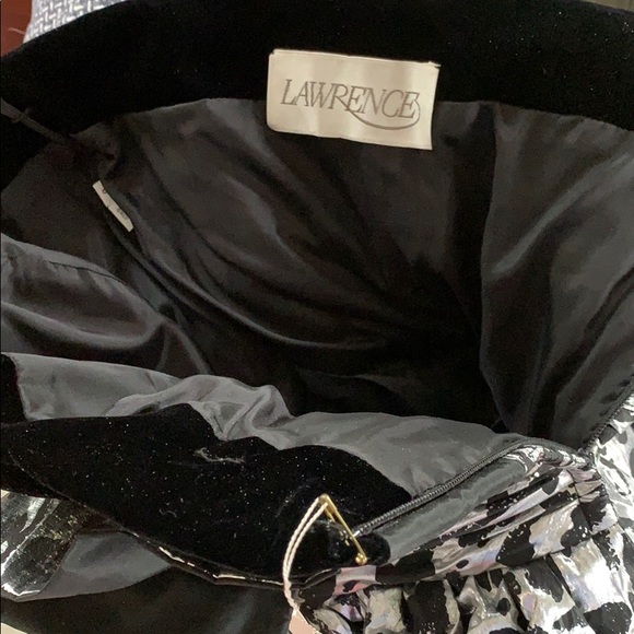 Lawrence gown - Picture 10 of 16